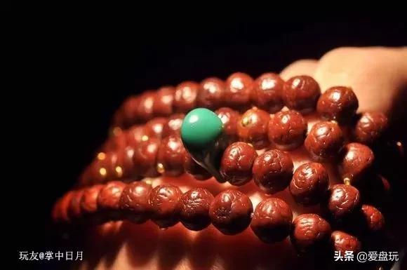 盘手串是不是很脏,盘透的黄花梨手串