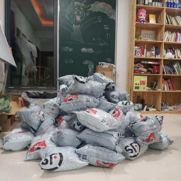 女子隐瞒自己有艾滋病,女子艾滋病瞒着老公