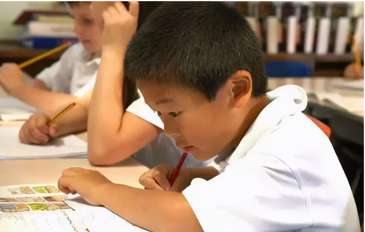 孩子作业丢三落四怎么办,孩子丢三落四忘记带作业