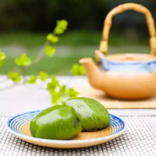 你和春天还差了一个“绿胖子”青团！