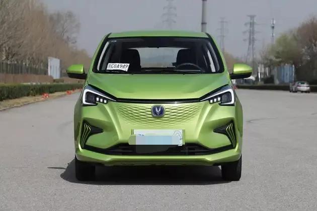 目前十万左右最好的六座纯电动车,五万左右最值得买的小型电动汽车