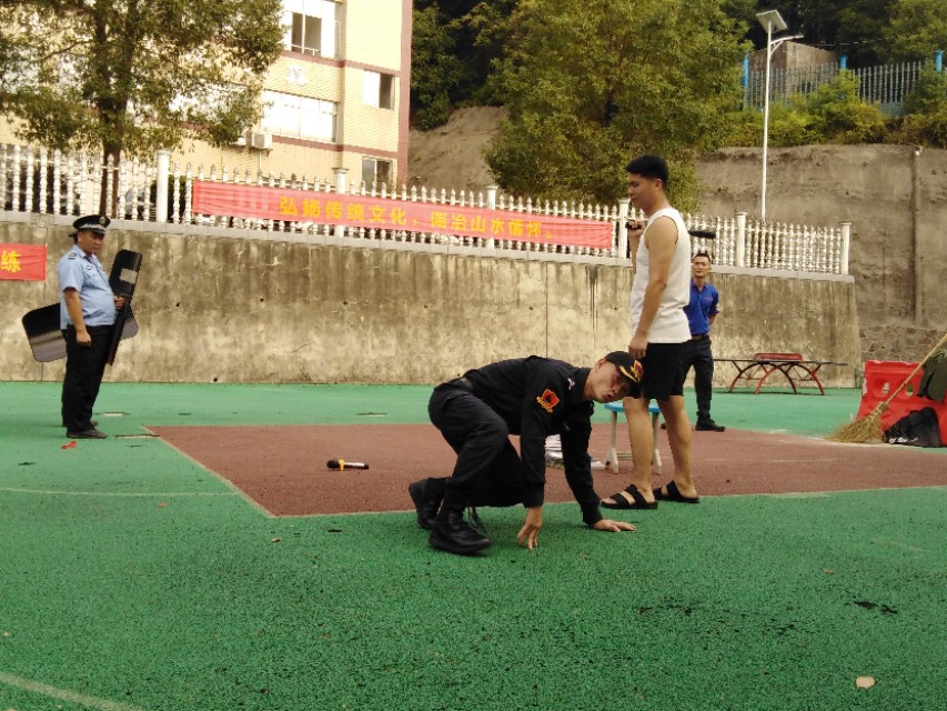 学校砍杀事件如何处理的,校园砍人最新事件