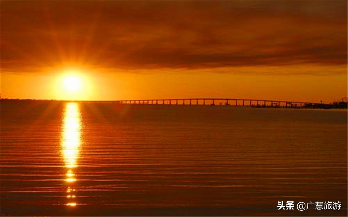 日照旅游酒店订哪里便宜,日照旅游吃海鲜