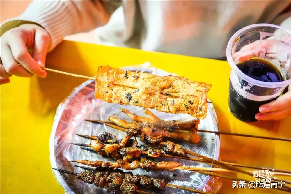 南宁东盟商务区烧烤摊,南宁2021烧烤店铺排行榜前十名
