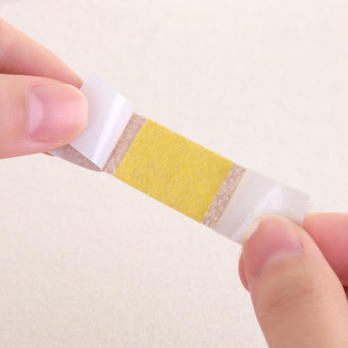 新鞋挤脚又磨脚？鞋店老板教我几招，轻松摆脱困扰不伤鞋