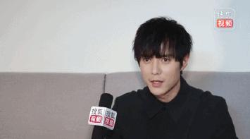 张超飞行视频 (张超飞行员的精神)