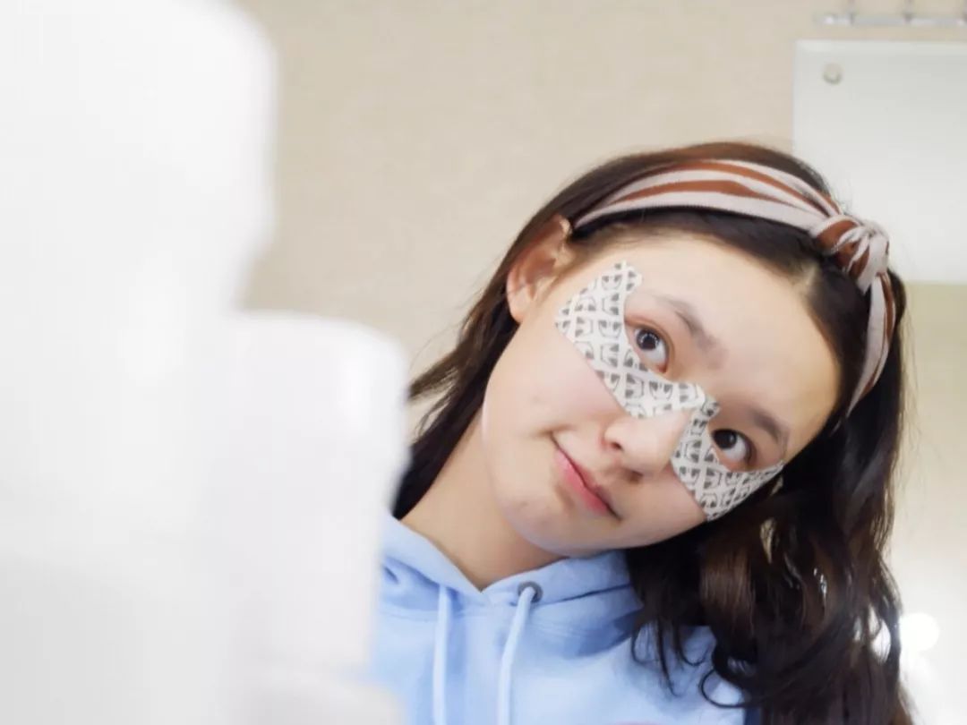 能去脂肪粒的眼霜,又能去纹又能去黑眼圈的眼霜