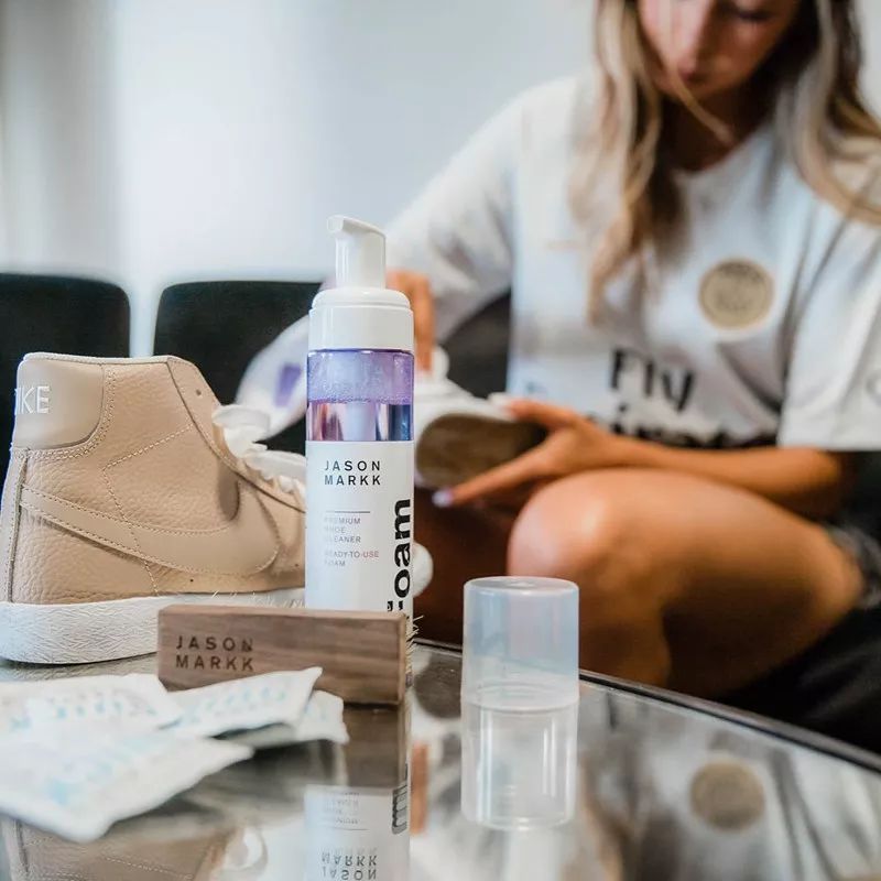 球鞋脏了怎么处理,球鞋表面脏了怎么清理