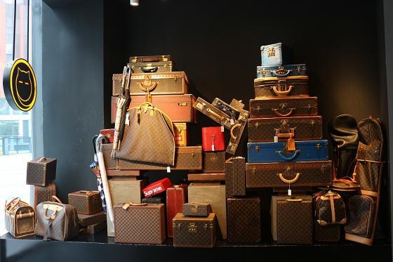 胖虎奢侈品线下加盟逆袭电商时代