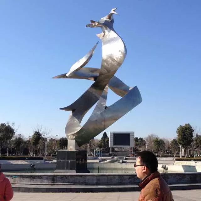 求帮忙：一个柴油罐对应的几条枪间歇性不出油，是啥情况？