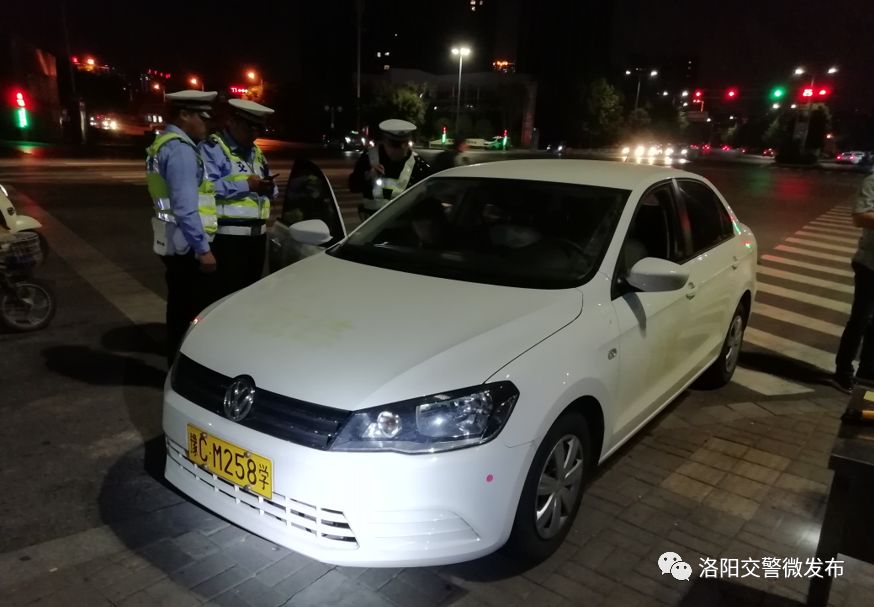 扬州驾校教练醉酒驾驶,驾校教练带学员酒驾被建议处罚