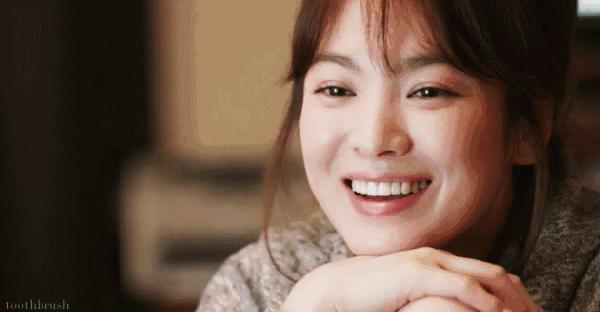 牙黄口臭的克星，有效洁白牙齿，并让口气清新！烟民必备的牙膏