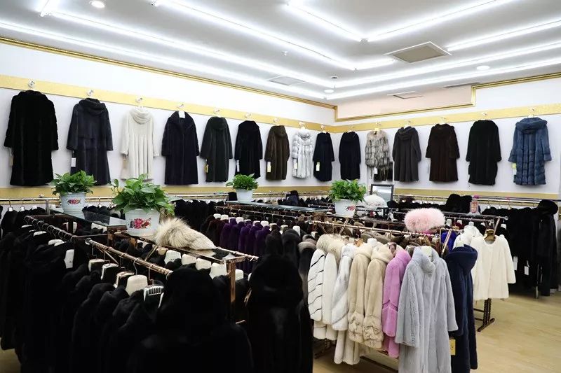 上千种款式任您来选,五家渠海宁皮革城开业了没有