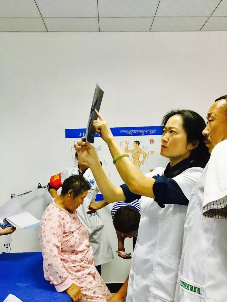 新疆乌鲁木齐人民医院老专家,乌鲁木齐市中医院专家门诊