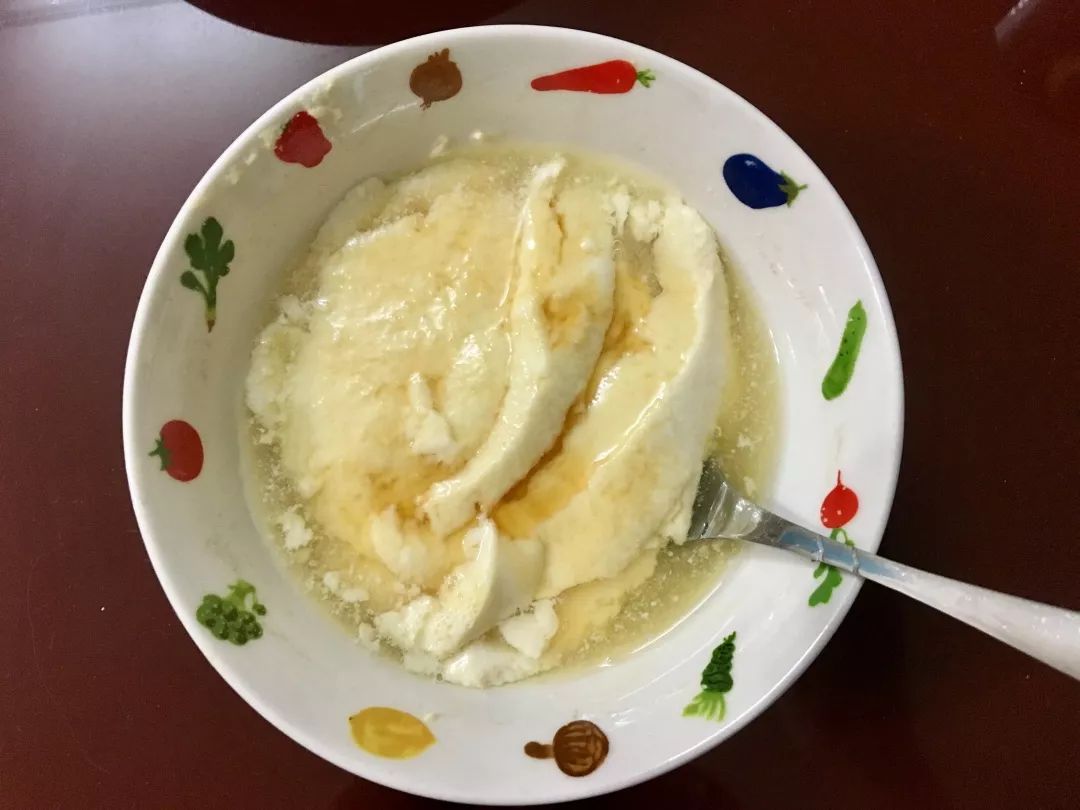 豆浆粉放着就变硬了还能吃吗,豆浆变硬小窍门
