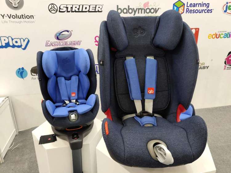 儿童安全座椅可以折叠,儿童安全座椅放车上会不会被偷走