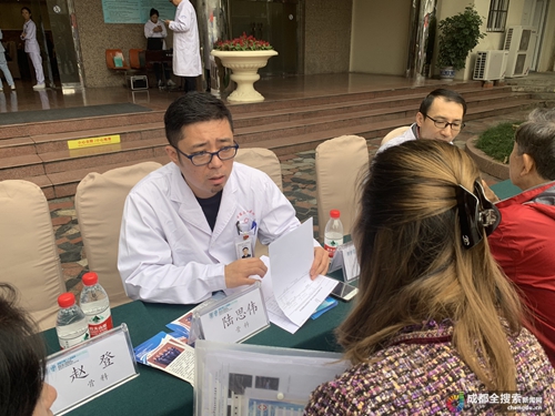 手腕一摔就骨裂是骨质疏松吗,手腕骨头碎了很严重怎么办