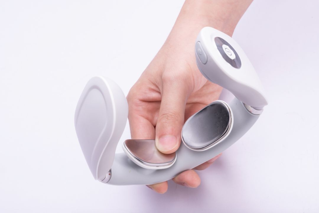 颈椎移动按摩,脖子颈椎疼痛按摩