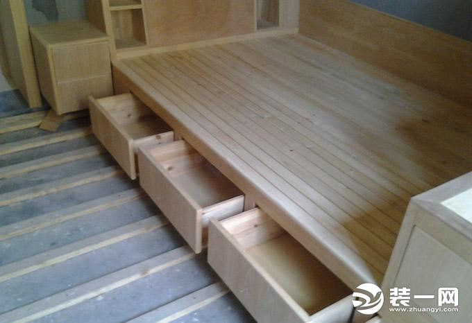 装修木工与手工木工,室内装修木工吊顶关注事项