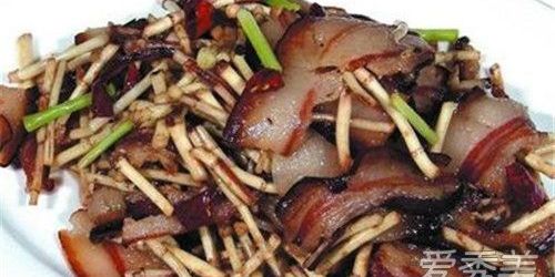 腊肠肠衣发霉还能吃吗,腊肠表面发霉有黑点还能吃吗