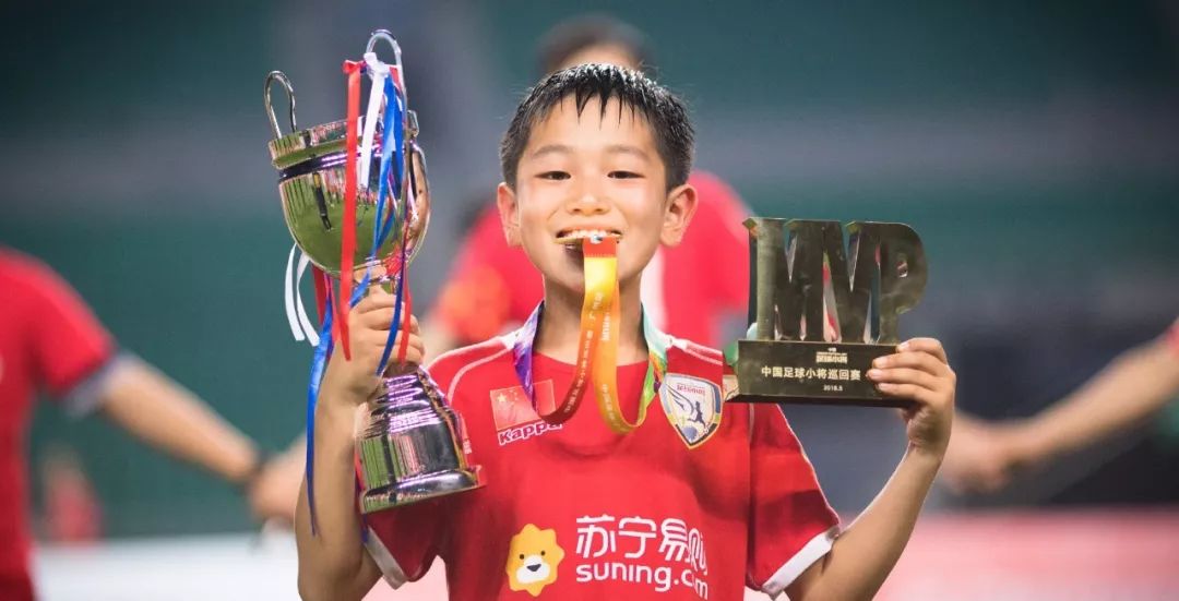 用传统文化来武装自己的头脑,用文化带兵