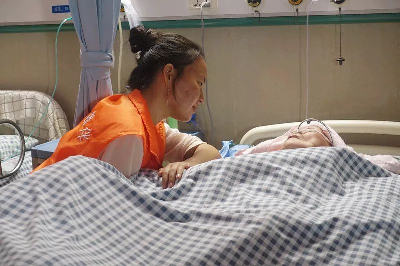 十方缘义工视频,十方缘义工培训