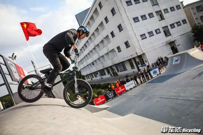 让心脏噗通噗通2018中国BMX自由式联赛～大家一起翻转吧