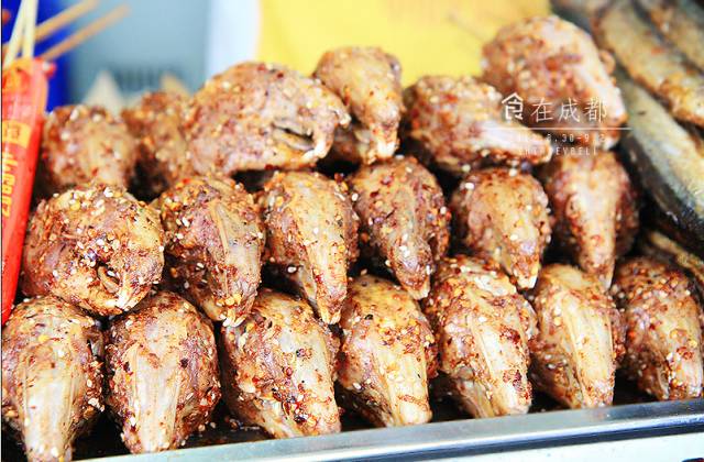 西安吃肉夹馍哪里最便宜,西安肉夹馍成都