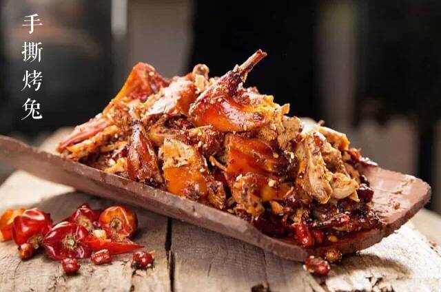 西安吃肉夹馍哪里最便宜,西安肉夹馍成都