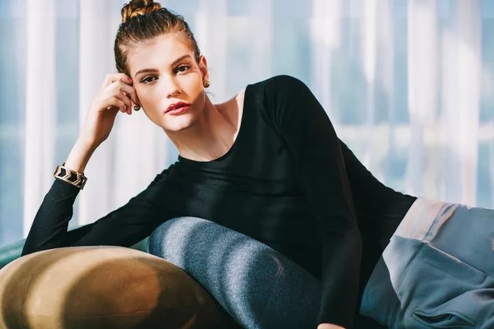 女款尖领保暖内衣,推荐一款又薄又保暖的内衣