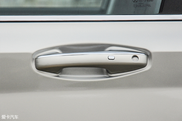 最新款北汽绅宝智道试驾,科技与空间