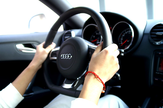 初学者怎么掌握好方向盘方向感,啥方法能很快掌握方向盘