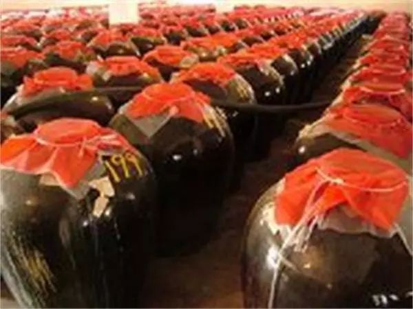 生态福酒金六福浓香型白酒42度,越来越受安徽人爱好的福酒金六福