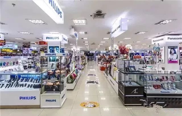 潮湿的天气用小太阳有用么,天气冷泡澡好不好