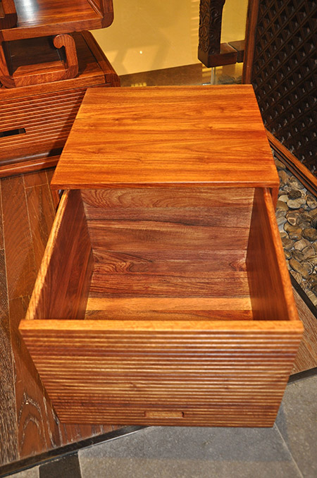 荣麟京瓷中式装修,荣麟京瓷家具和中匠博古款式一样