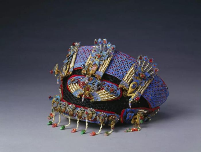 娉㈠＋椤胯开缇庡崥鐗╅,缇庡浗娉㈠＋椤胯开缇庡崥鐗╅