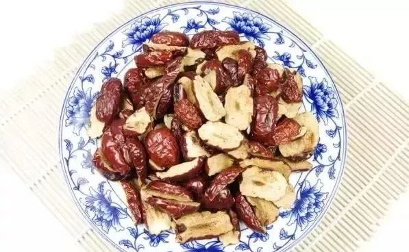 老胃病胃溃疡怎么治疗,胃溃疡胃部位有硬块还痛