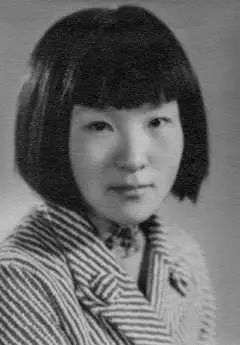 50年前的今天，他用自己的生命护住一份绝密文件！22天后，中国靠它震惊了世界！