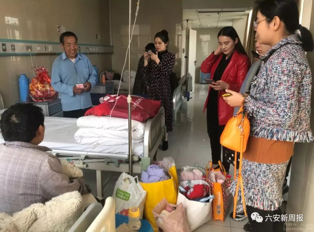 儿科医生刷爆朋友圈,发宝宝还在医院的朋友圈