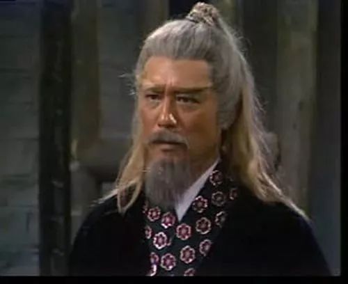 金庸武侠小说中最霸气的十首诗,金庸武侠最有名的诗词