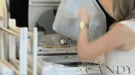 大衣不用水洗的方法,教你一招清洗呢大衣