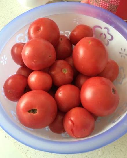 味道鲜美的酱料做法,金针菇西红柿辣酱