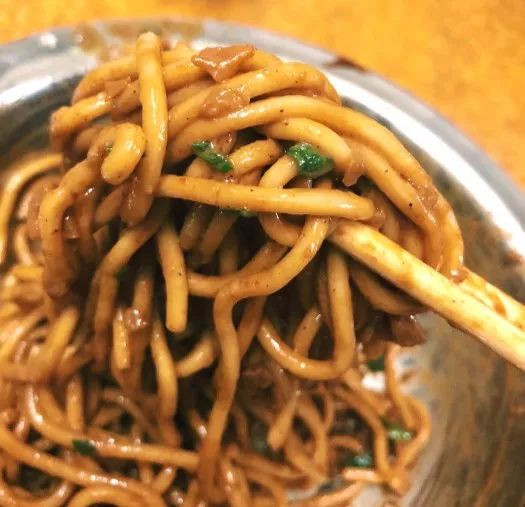 这碗面火了30年,这碗面居然上热搜了