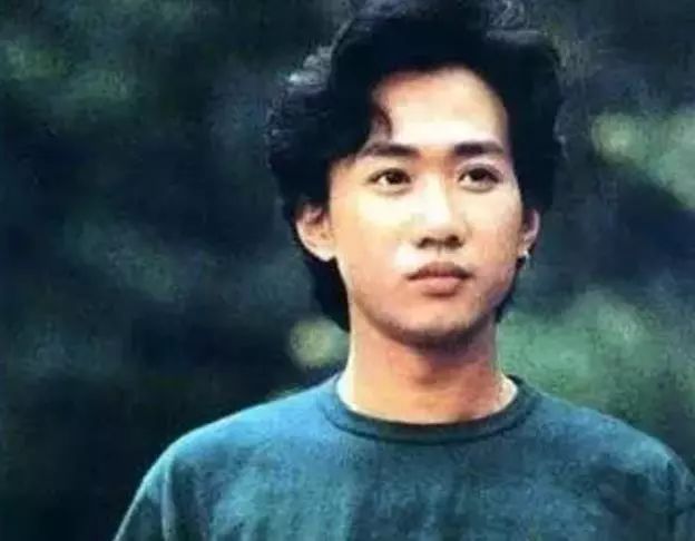 永远怀念黄家驹：33首最经典的歌曲，经典无法复制！