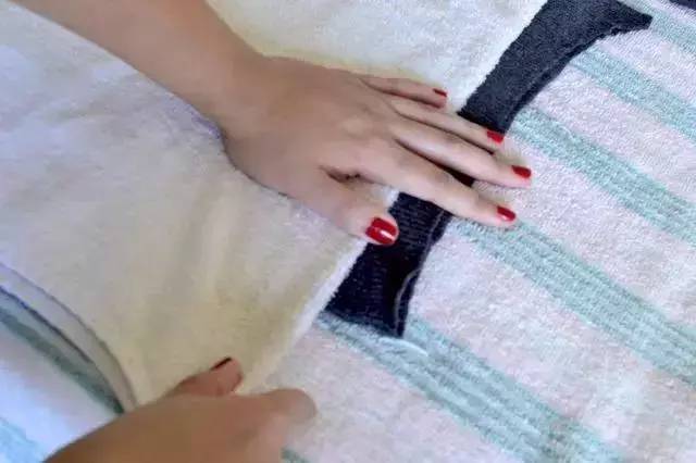 让衣服缩水的妙招,呢子衣服缩水怎么恢复妙招