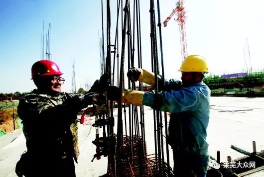 “三块地”就让这个村一夜暴富？