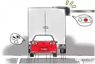 跟着大车误闯红灯申诉流程,跟着小车误闯红灯咋办