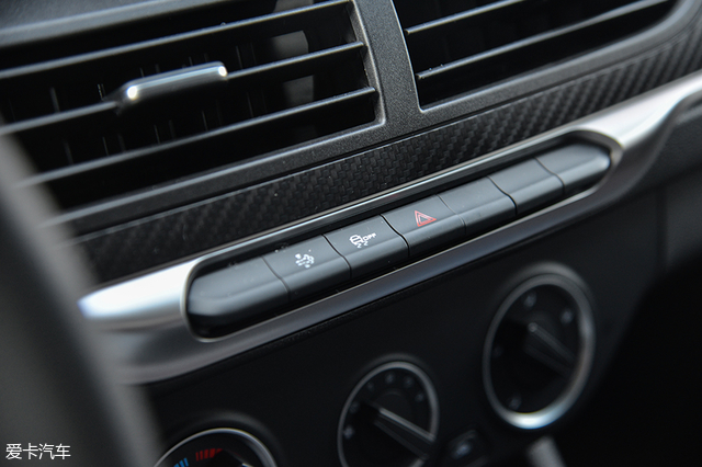 解禁的大玩具爱卡试驾长城皮卡风骏7