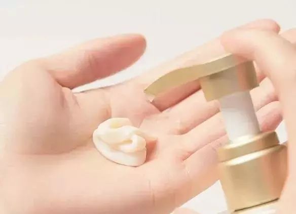 高圆圆颜值如何变化,高圆圆长发短发对比