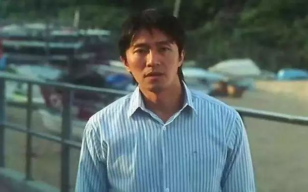 十首周星驰电影最动听的歌,所有周星驰电影的曲子